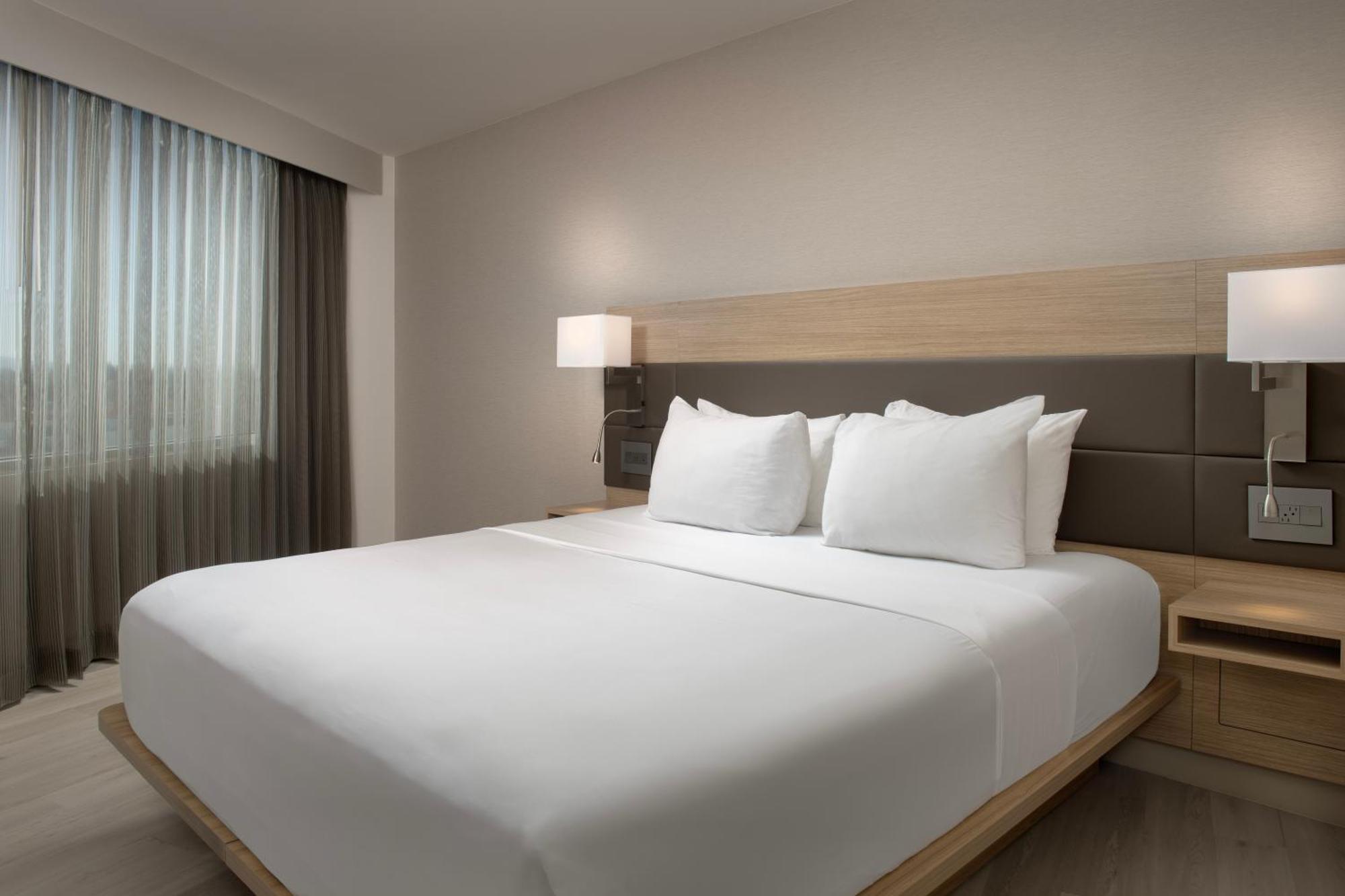 Ac Hotel By Marriott Portland Lake Oswego Exteriör bild