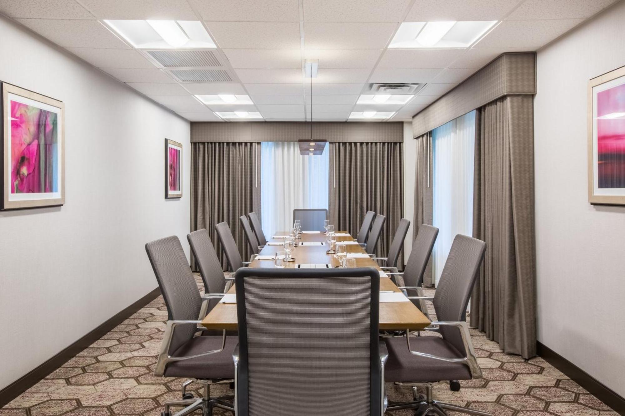 Ac Hotel By Marriott Portland Lake Oswego Exteriör bild